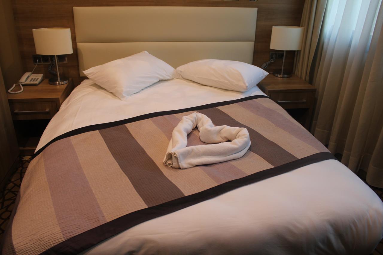 Prens Hotel Стамбул Экстерьер фото